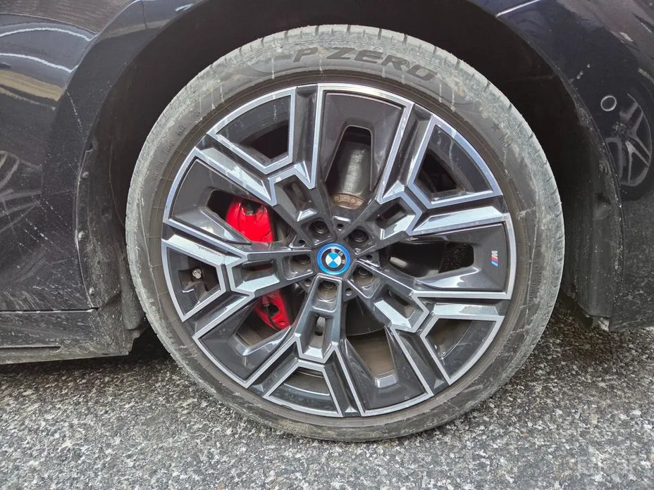 BMW i5 2023 eDrive 40 M Sport Pro