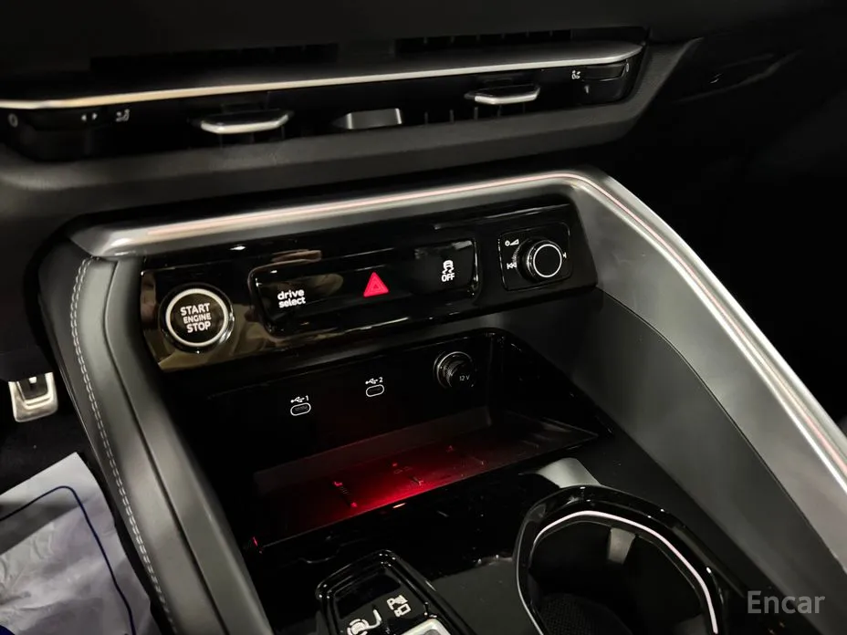 Audi Q5 2025 40 TDI Quattro S Line Black Edition