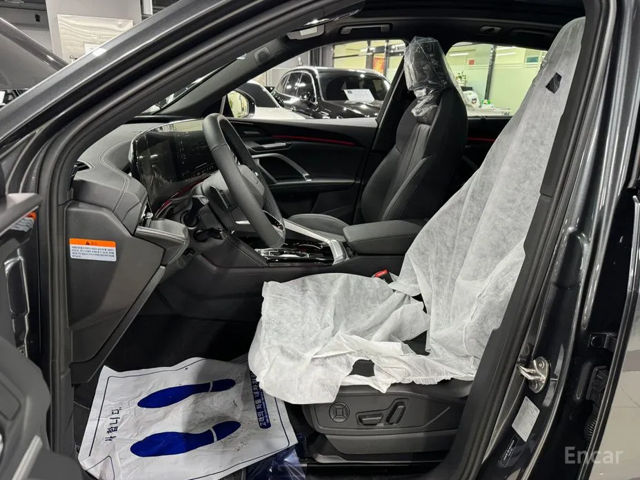 Audi Q5 2025 40 TDI Quattro S Line Black Edition