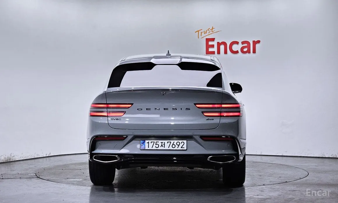 2023 Genesis GV80