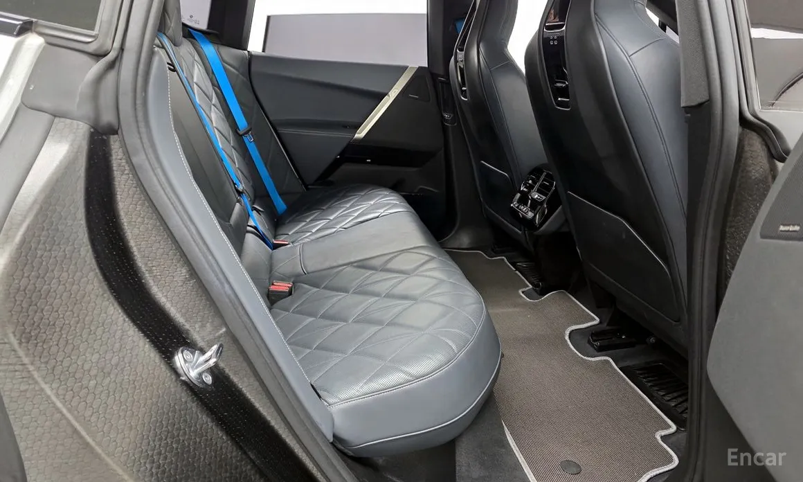 BMW iX 2021 xDrive50 Sports Plus