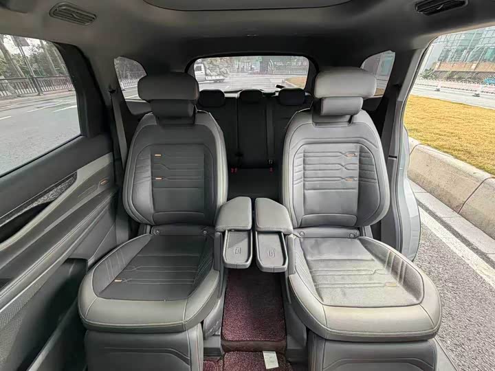 Ford Edge 2023 2023款 锐界L 2.0T EcoBoost 两驱七座豪华型