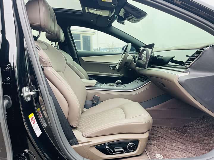 BYD Han 2025 2025款 DM-i 125KM尊贵型