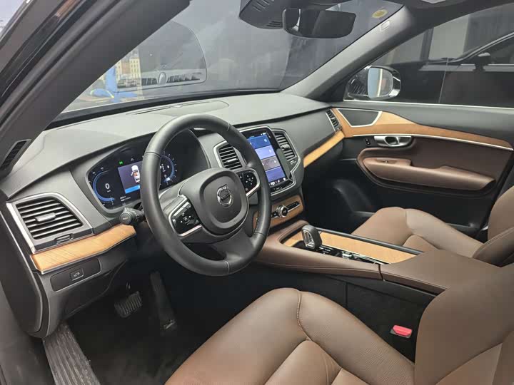 Volvo XC90 2024 2024款 B5 智行豪华版 5座