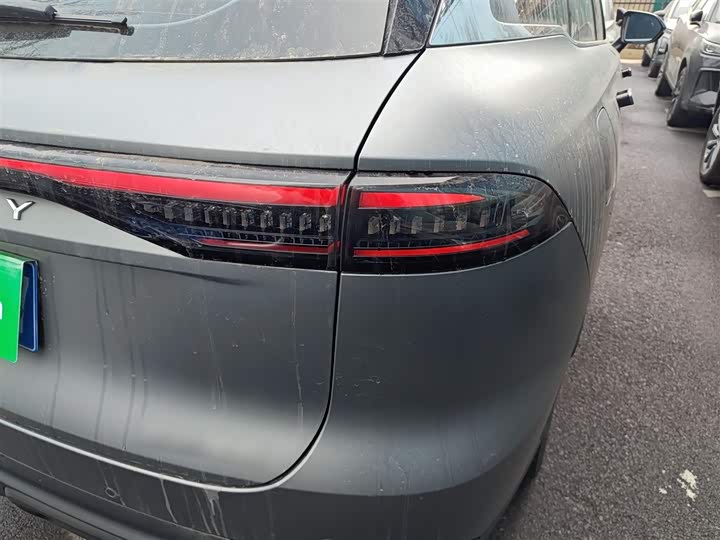 Chery Tiggo 8L 2024 2024款 2.0T 两驱尊贵版 5座