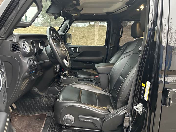 Jeep Wrangler Hybrid 2021 2021款 四门 2.0T 4xe 撒哈拉