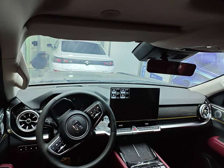 2026 Tank 400 Hybrid