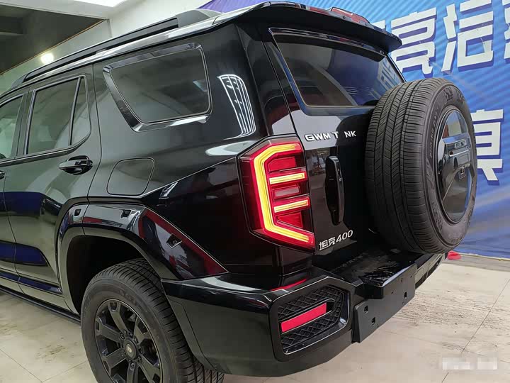 Tank 400 Hybrid 2026 2026款 Hi4-T 智享版