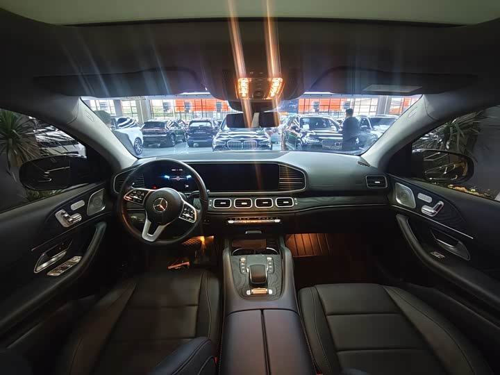 Mercedes-Benz GLE-Class Coupe 2023 2023款 改款 GLE 350 4MATIC 轿跑SUV 豪华型