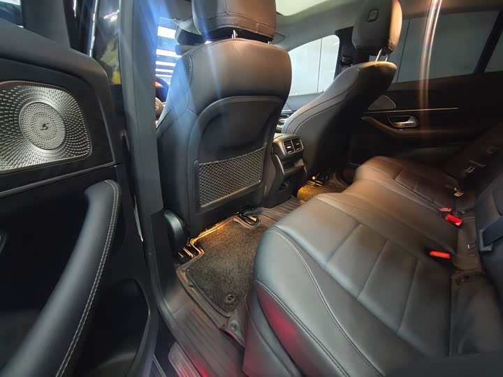 Mercedes-Benz GLE-Class Coupe 2023 2023款 改款 GLE 350 4MATIC 轿跑SUV 豪华型