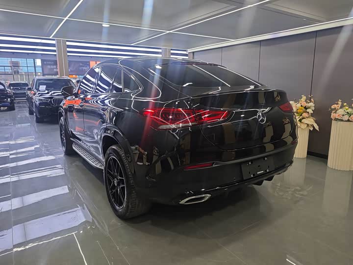 Mercedes-Benz GLE-Class Coupe 2023 2023款 改款 GLE 350 4MATIC 轿跑SUV 豪华型