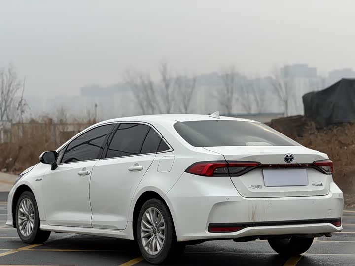 Toyota Allion 2023 2023款 双擎 2.0L 旗舰版