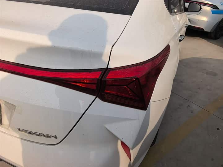 Hyundai Verna 2020 2020款 1.4L CVT GLS炫酷版