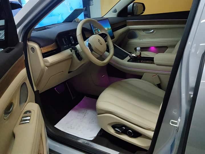 Aito M7 2024 2024款 1.5T 智驾四驱Max版 5座