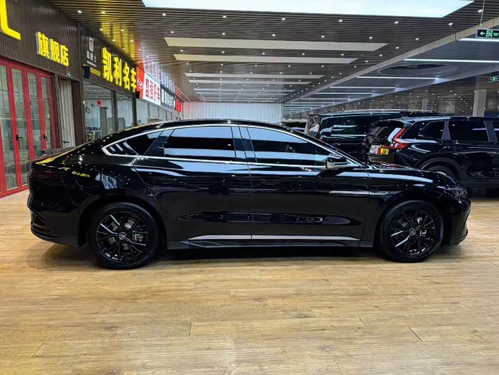 BYD Han 2025 2025款 DM-i 125KM精英型