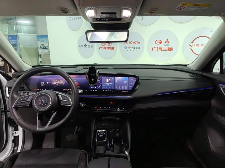 Buick Envision Plus 2024 2024款 昂科威Plus 28T 四驱尊享版