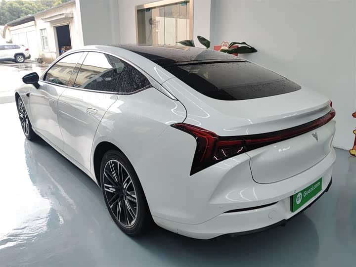 Hozon S 2024 2024款 纯电 520km 后驱Lite版