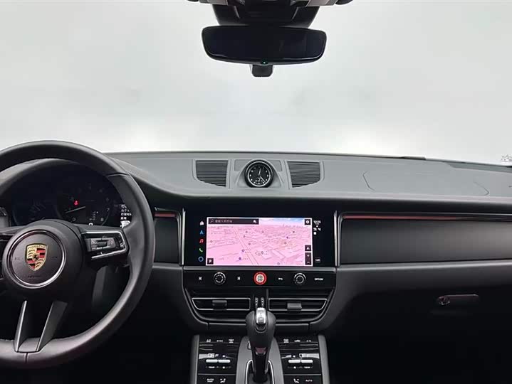 Porsche Macan 2025 2025款 Macan 2.0T 逐梦版