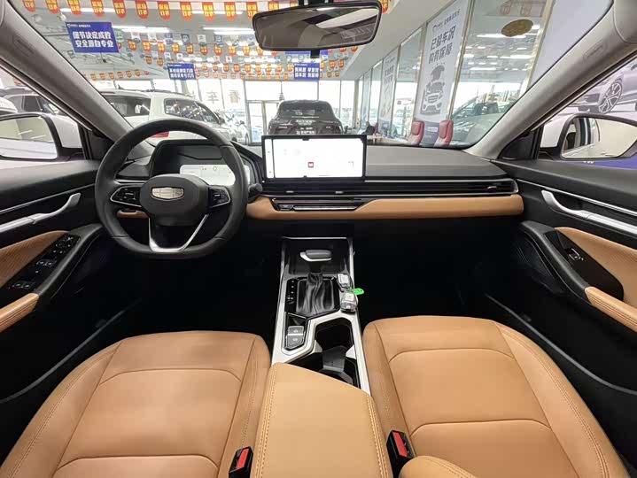 Geely Emgrand 2025 2025款 第4代 1.5L CVT旗舰型