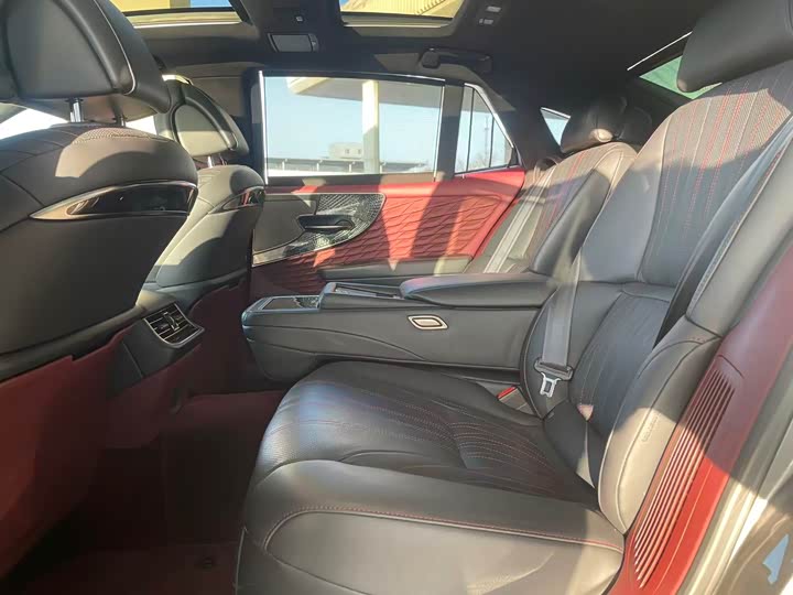 Lexus LS 2024 2024款 500h 行政版