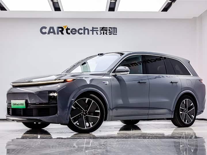 2025 LiXiang L8