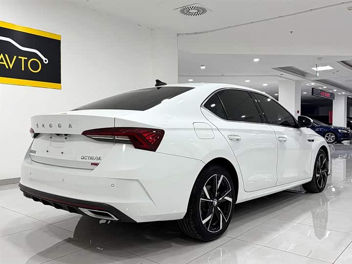 Skoda Octavia Pro 2023 2023款 改款 PRO TSI280 尊享版