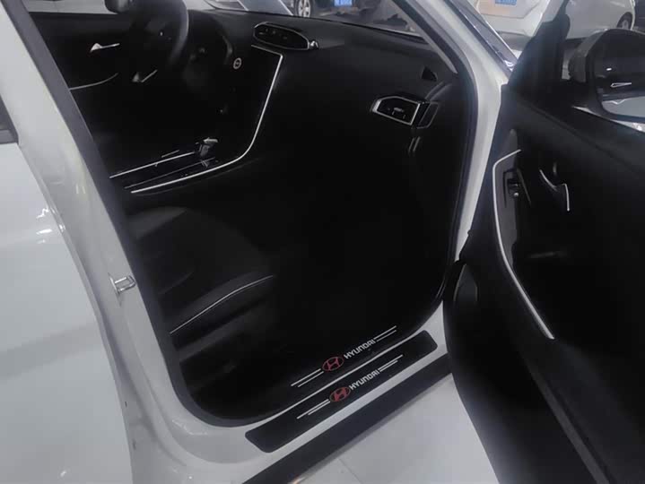 Hyundai ix25 (Mufasa) 2020 2020款 1.5L CVT GLS智能型