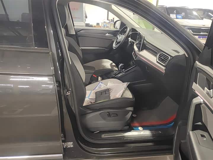 Volkswagen Tayron 2024 2024款 300TSI 两驱豪华Plus进阶版