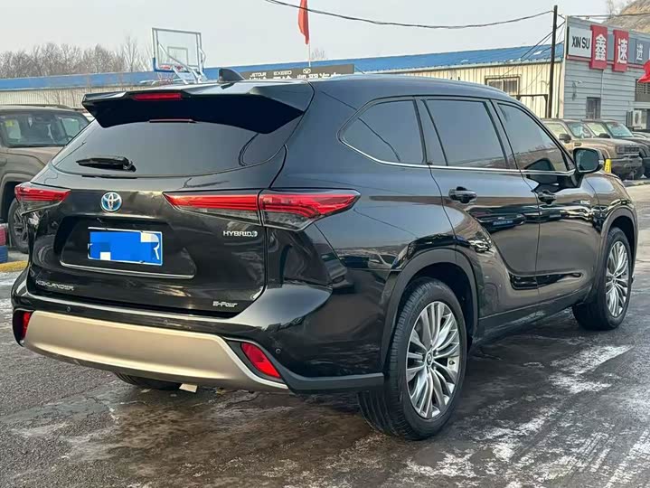 Toyota Highlander 2024 2024款 2.5L智能电混双擎四驱尊贵版 7座