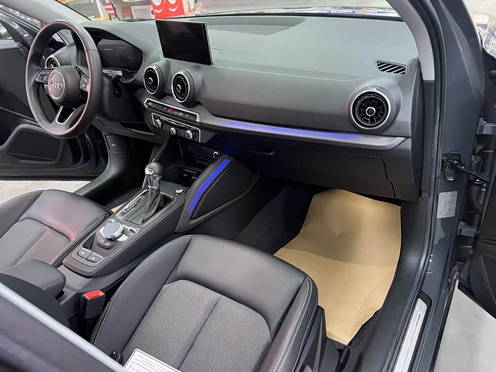 Audi Q2L e-tron 2019 2019款 Q2L e-tron 纯电智享型