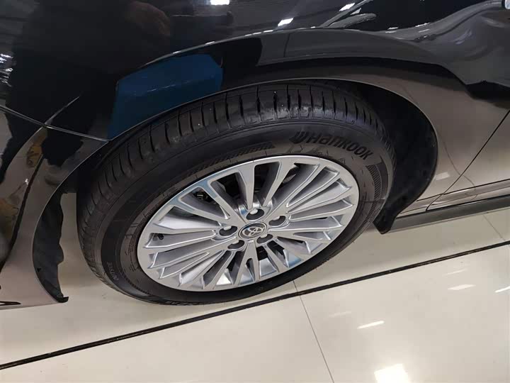 Toyota Camry 2024 2024款 双擎 2.0HGVP 豪华版