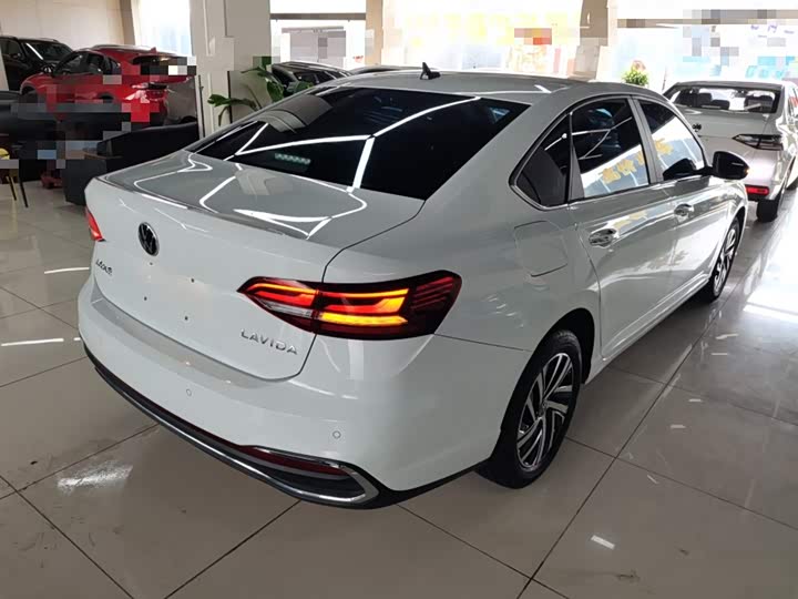 Volkswagen Lavida 2024 2024款 1.5L 自动五百万版