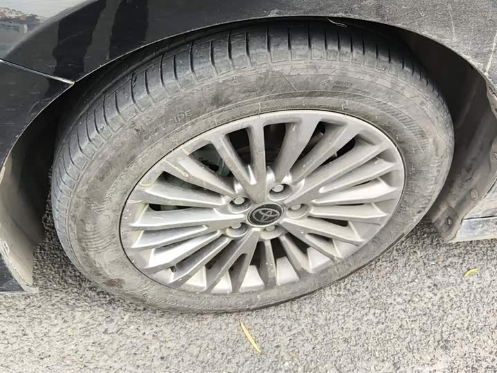 Toyota Camry 2024 2024款 双擎 2.0HGVP 豪华版