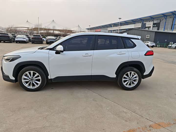 Toyota Corolla Cross 2024 2024款 2.0L 先锋版