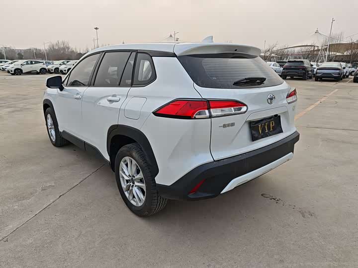 Toyota Corolla Cross 2024 2024款 2.0L 先锋版