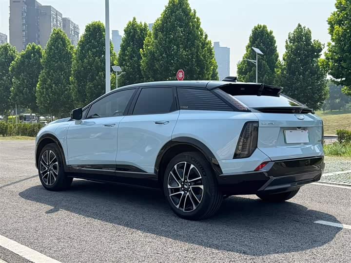 Cadillac Optiq 2024 2024款 四驱长续航版