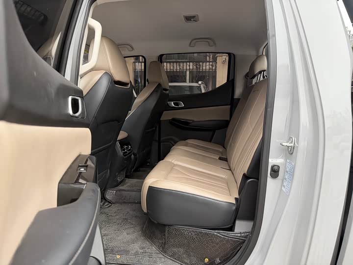 Changan Hunter Plus FL 2024 2024款 骑士版 领航型 双电机四驱标箱