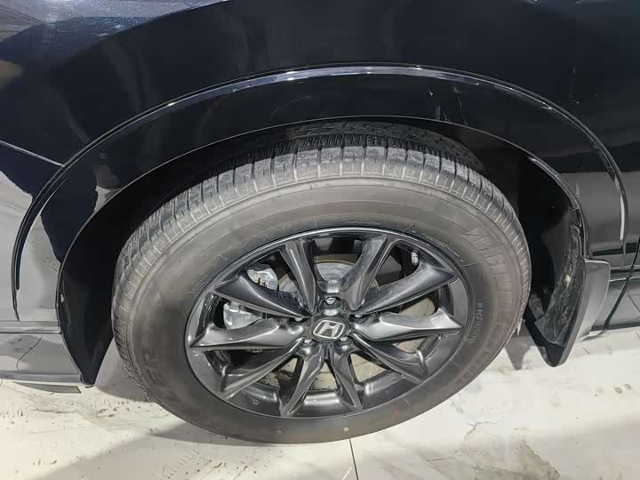 Honda Breeze 2025 2025款 240TURBO 两驱尊贵版 5座