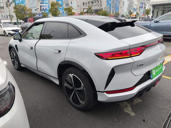 BYD Song L 2025 2025款 智驾版 662km 激光雷达卓越型