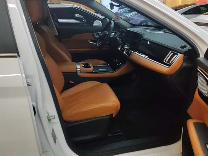 Jetour Shanhai L7 2024 2024款 1.5T 120km ULTRA 7座