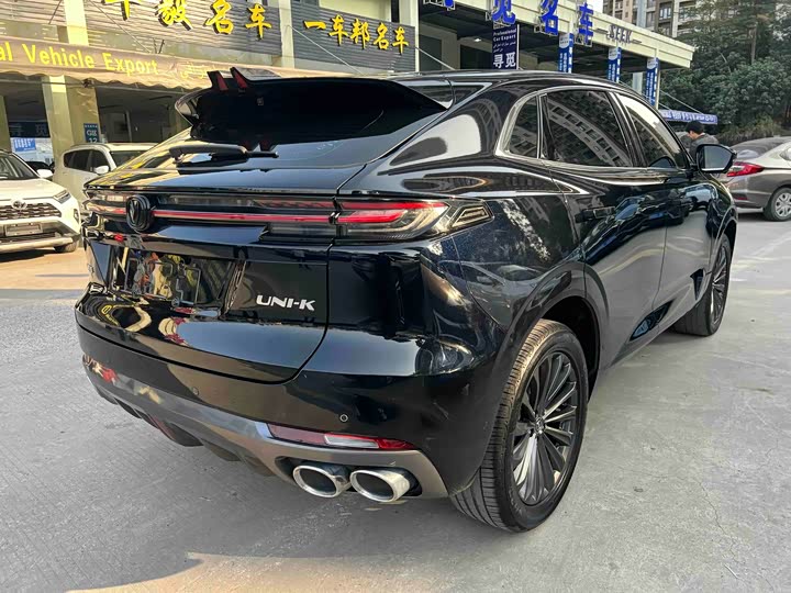 Changan UNI-K 2021 2021款 2.0T 卓越型