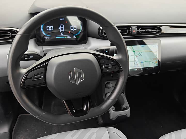 Leapmotor T03 2025 2025款 403舒享版