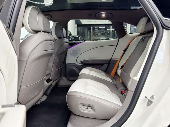 Zeekr 007 GT 2025 2025款 后驱智驾版 75kWh