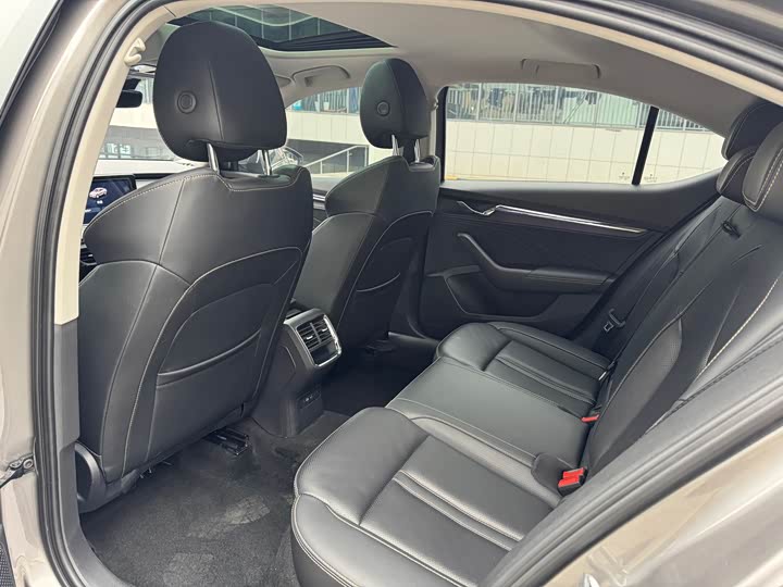 Skoda Octavia Pro 2022 2022款 PRO TSI280 奢享版