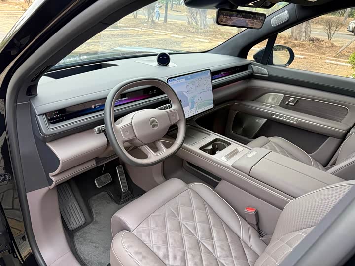 Nio ES8 2026 2026款 六座行政豪华版