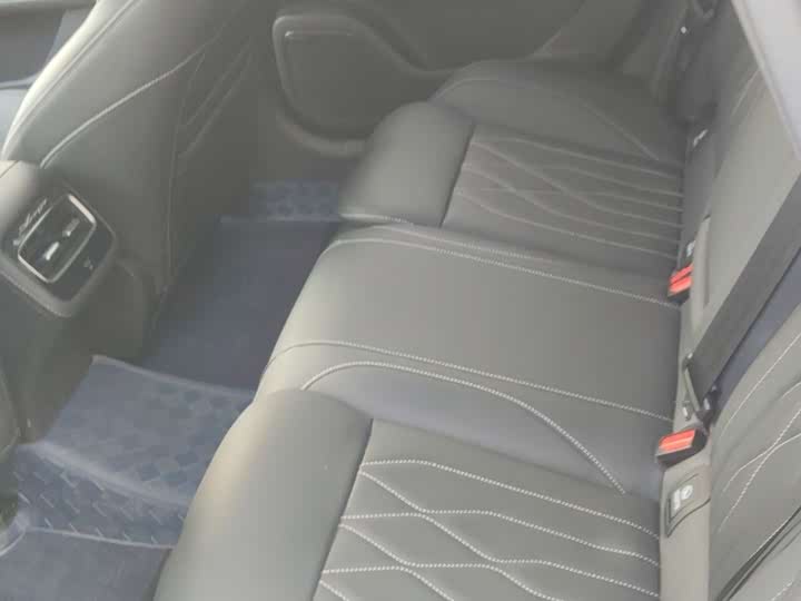 Chery Arrizo 8 2025 2025款 1.6T DCT卓越版