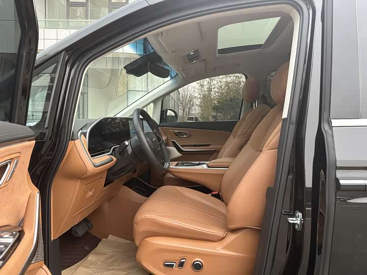 Maxus Mifa 9 2024 2024款 改款 超混 超长续航森林版 七座