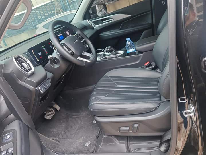 Haval H5 2025 2025款 2.0T自动四驱领航版 柴油