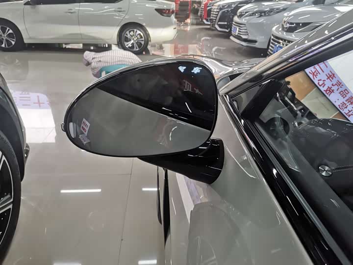 Xiaomi SU7 2024 2024款 后驱长续航智驾版