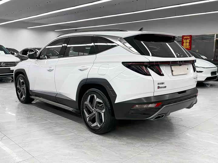 Hyundai Tucson L 2023 2023款 途胜L 1.5T 自动两驱LUX尊贵版